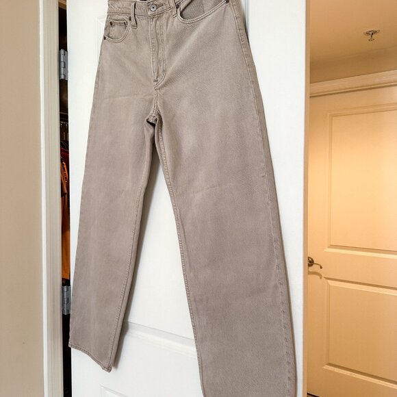 Abercrombie High Rise Taper Jean in Beige - Picture 8 of 10